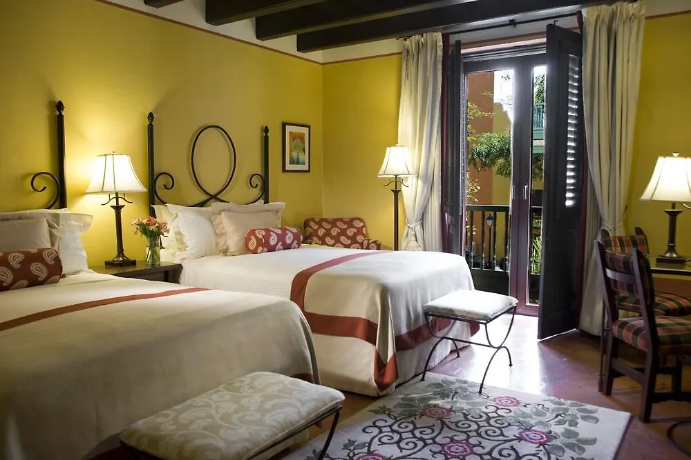 Hotel El Convento San Juan 4*,
